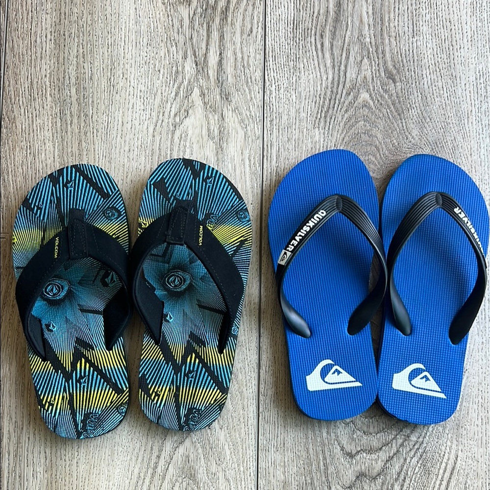 (2) Pairs Boys Flip Flops: Volcom & Quicksilver